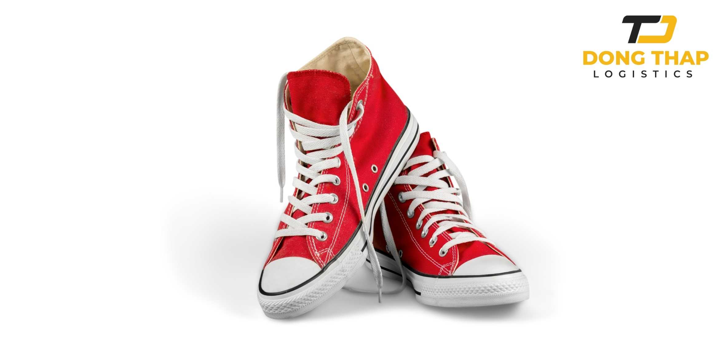 Gửi Giày Dép từ Mỹ về Việt Nam cho Người Thân – Nhanh Chóng, An Toàn và Tiện Lợi