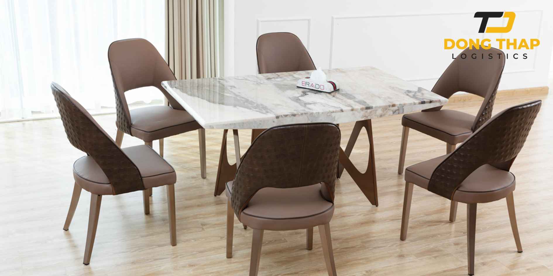 Vận Chuyển Bàn Ăn Mặt Đá Nguyên Khối Sang Đức – Giải Pháp Bảo Vệ Hàng Nặng